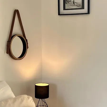 Апартаменты Welcome Traveller Laurence Garden *