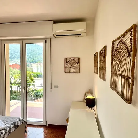 Апартаменты Welcome Traveller Laurence Garden