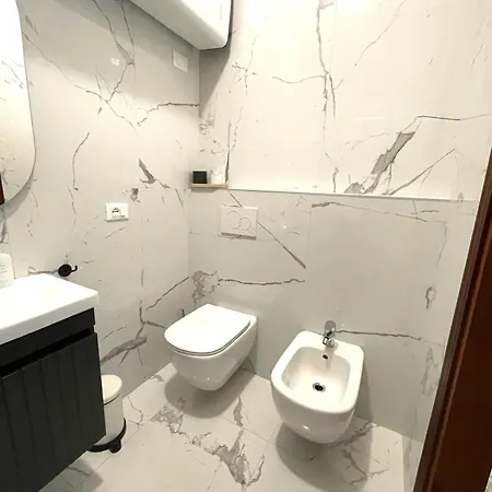 Апартаменты Welcome Traveller Laurence Garden *