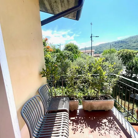 Апартаменты Welcome Traveller Laurence Garden Гарда